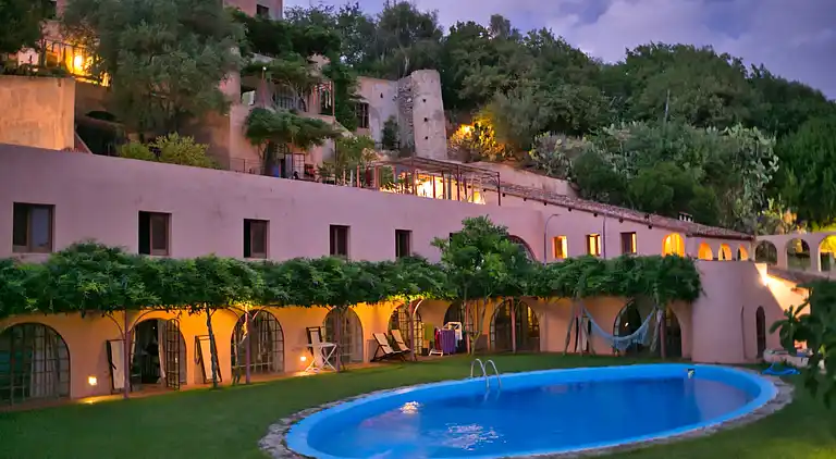 Manor house in Ricadi