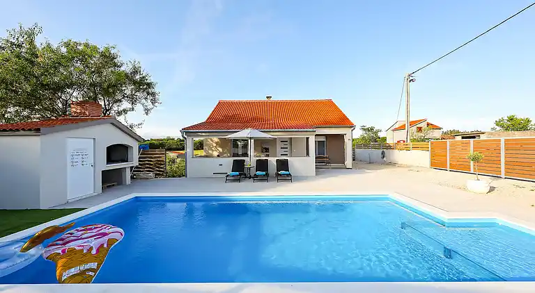 Villa in Zemunik Donji