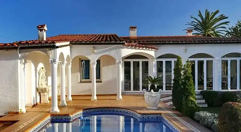 Holiday home in Empuriabrava