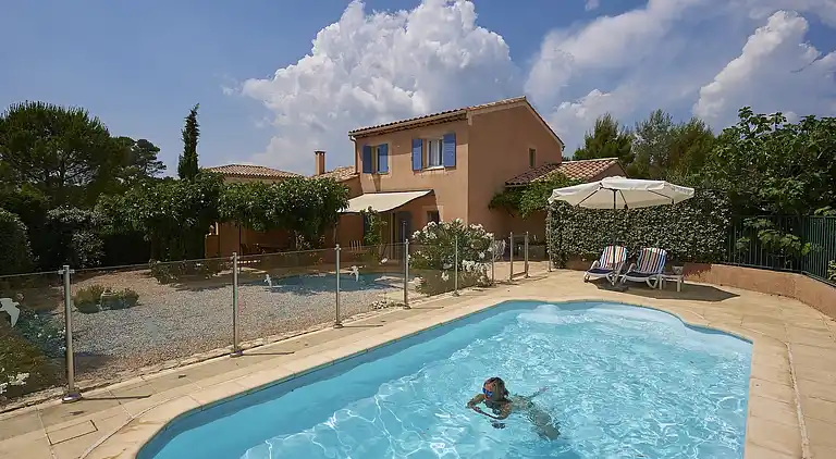 Villa i Nans-les-Pins