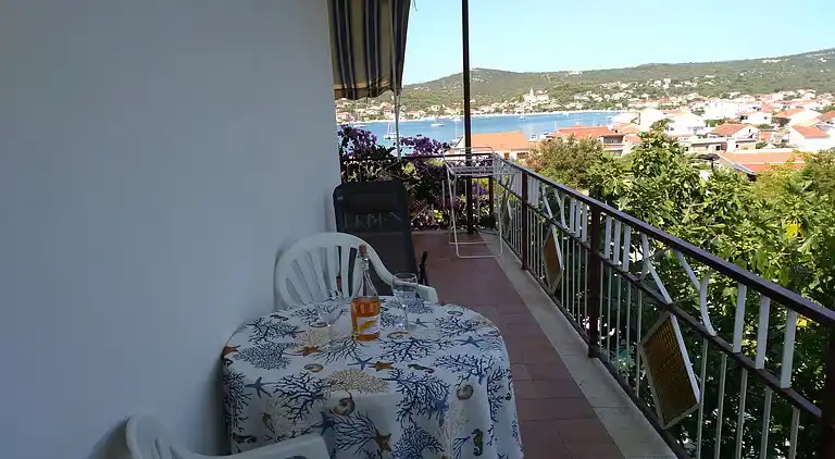 Apartment in Vinišće