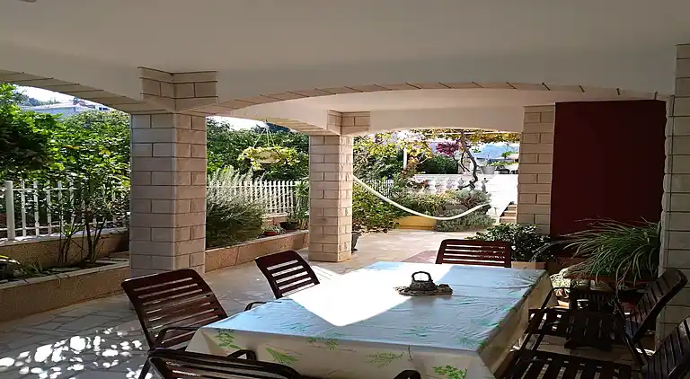 Apartment in Vinišće