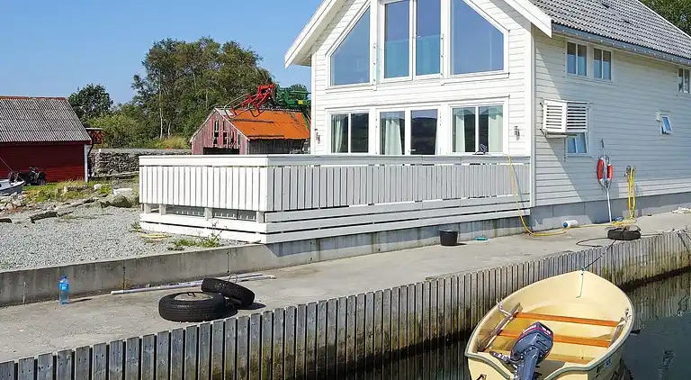 Holiday home in Rennesøy Municipality