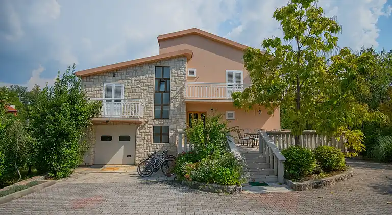 Sommerhus i Kamenmost