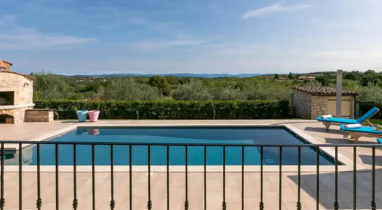 Sommerhus i Baldaši