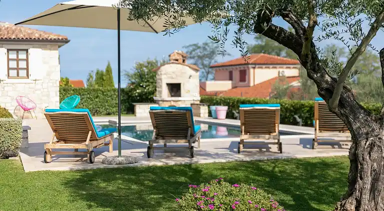 Sommerhus i Baldaši