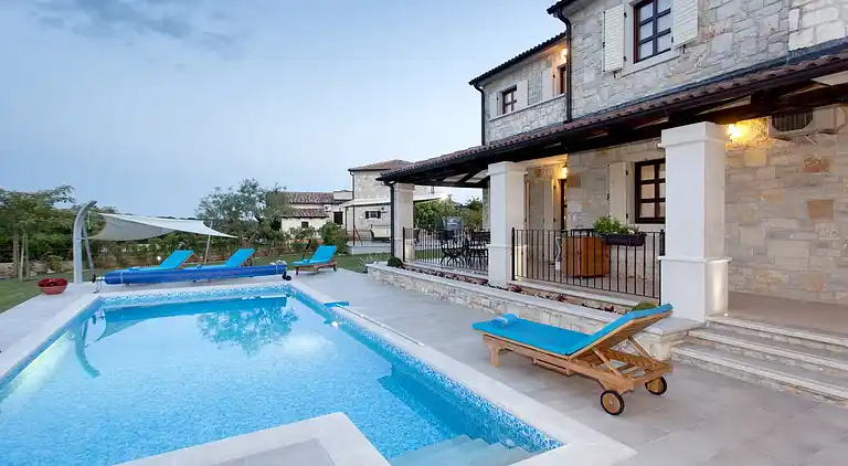 Sommerhus i Baldaši