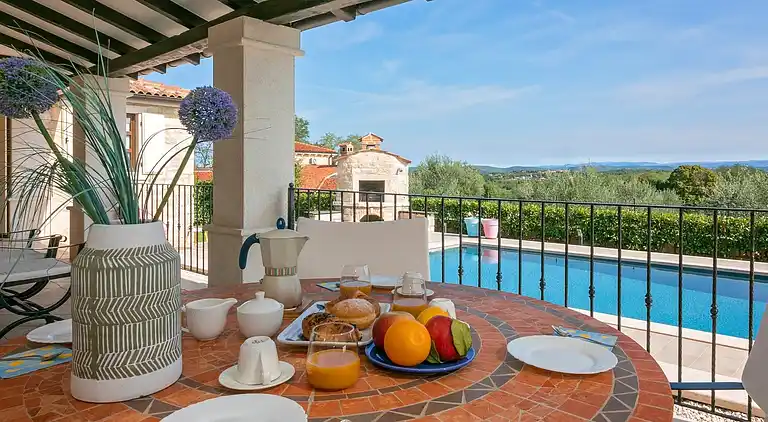 Sommerhus i Baldaši