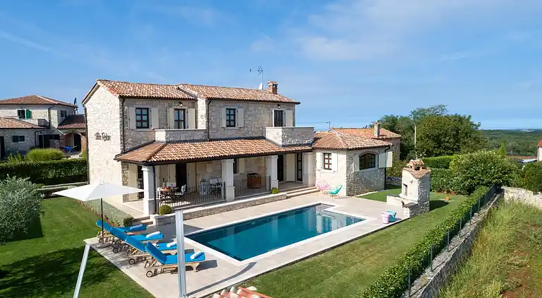 Sommerhus i Baldaši