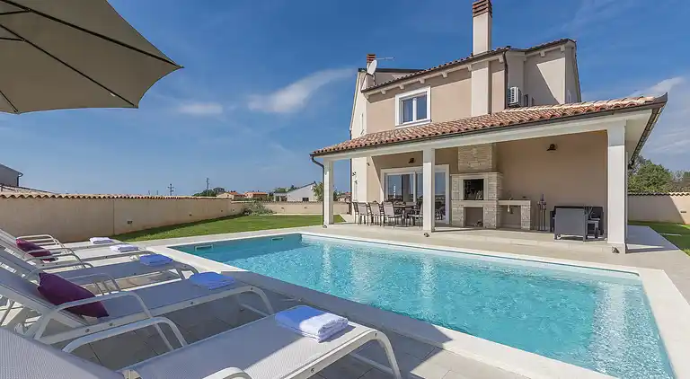 Landhaus in Loborika