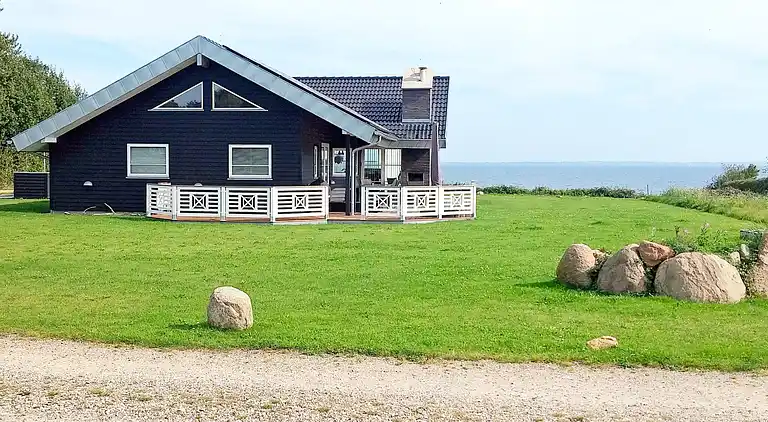 Sommerhus ved Mommark Strand