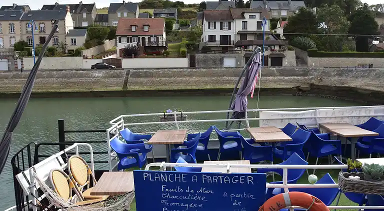 Semesterbostad i Port-en-Bessin-Huppain