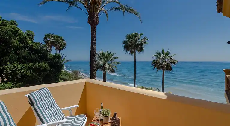 SUPERB FRONT LINE LOCATION - HEATED POOL