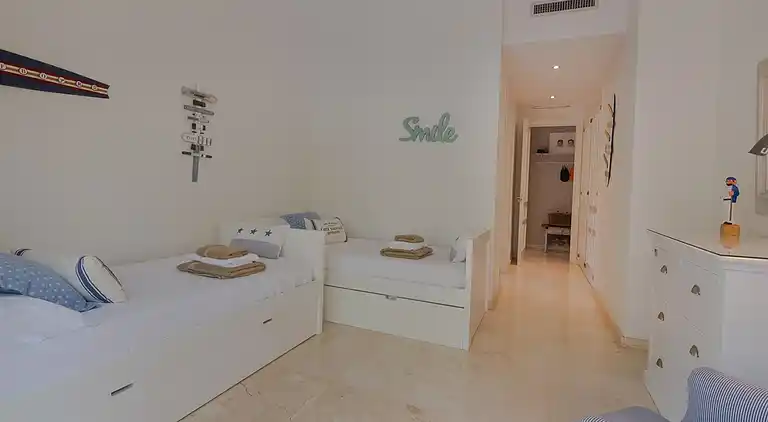 SUPERB FRONT LINE LOCATION - HEATED POOL