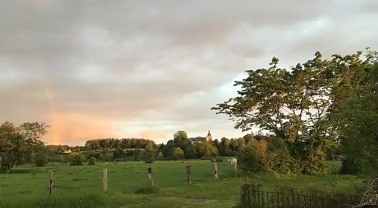 Cottage in Les Bulles