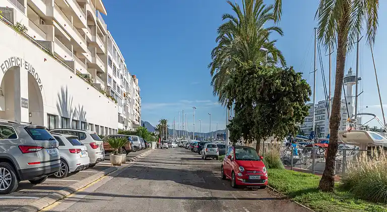Apartment in Empuriabrava