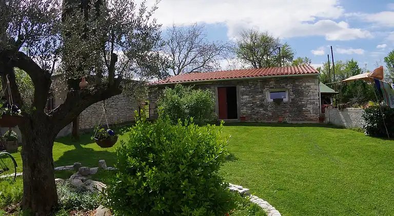 Apartment in Šajini