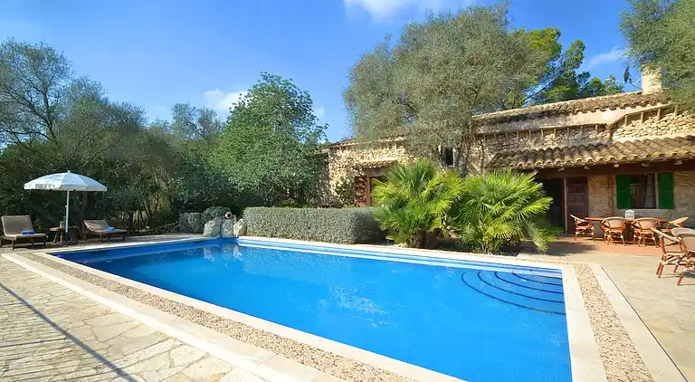 Manor house in Maria de la Salut