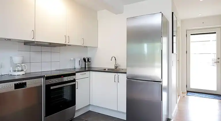 3 vær.lejl.,2 plan,fjordudsigt,PLUS