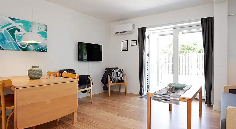 3 vær.lejl.,2 plan,fjordudsigt,PLUS