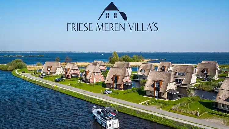 Villa i Delfstrahuizen