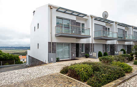 Villa in Salir do Porto
