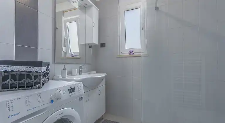 Cottage in Brajkovići