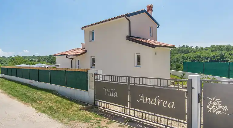 Cottage in Brajkovići