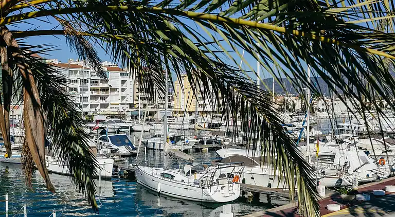 Apartment in Empuriabrava