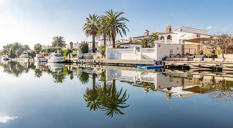 Villa in Empuriabrava