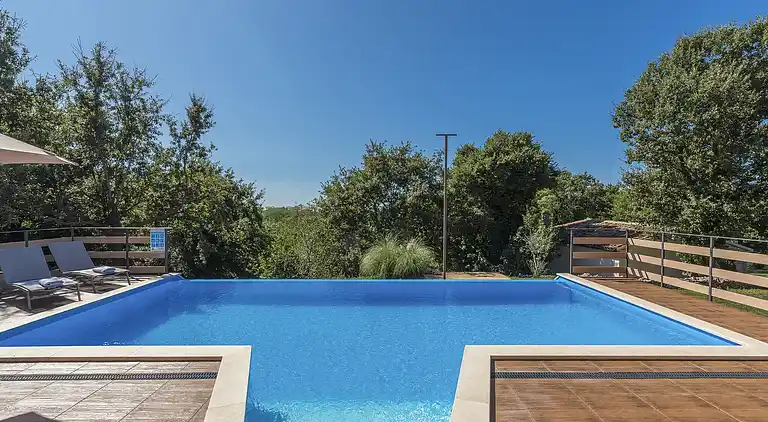 Gårdhus i Radetići