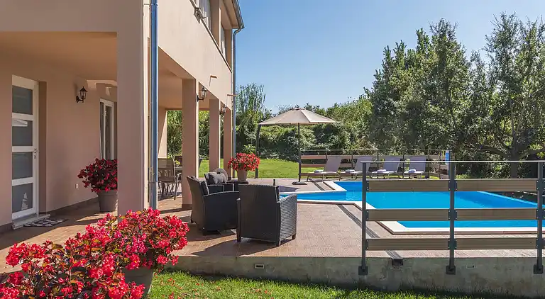 Gårdhus i Radetići