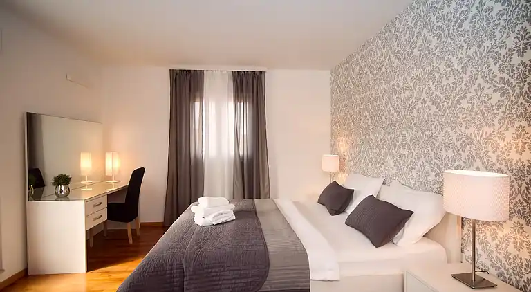 VILLA MILLA with private pool, jacuzzi, sauna, gym, max.8pax