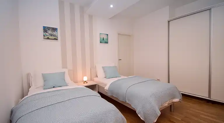 VILLA MILLA with private pool, jacuzzi, sauna, gym, max.8pax