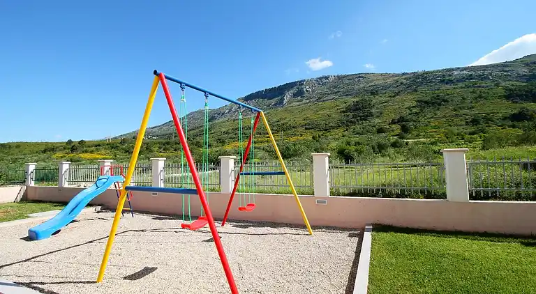 VILLA MILLA with private pool, jacuzzi, sauna, gym, max.8pax