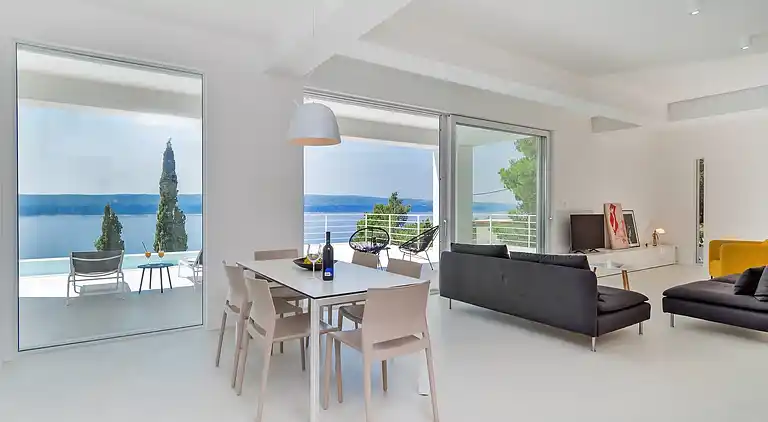 Villa V - private pool, special location & surroundings