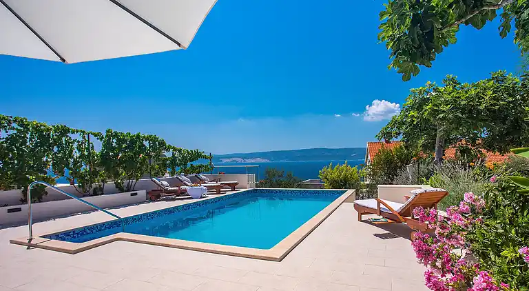 Villa Dasianda 90 m from the beach, private heated pool