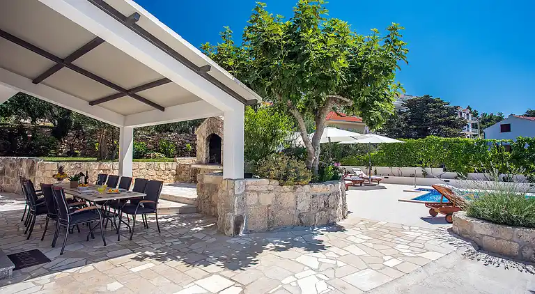 Villa Dasianda 90 m from the beach, private heated pool