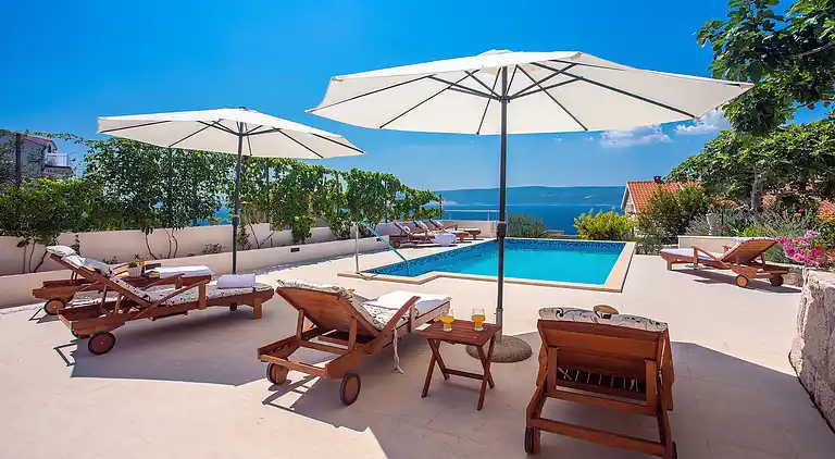 Villa Dasianda 90 m from the beach, private heated pool