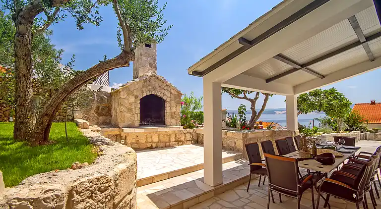 Villa Dasianda 90 m from the beach, private heated pool