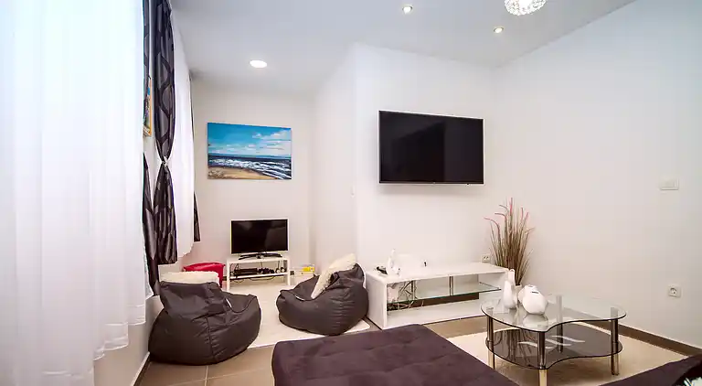 Villa Dasianda 90 m from the beach, private heated pool