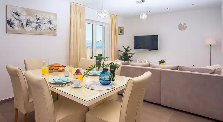 Villa Dasianda 90 m from the beach, private heated pool