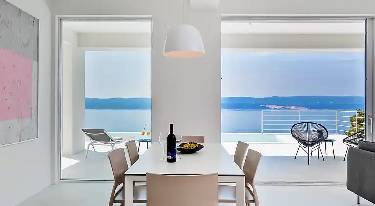 Villa V - private pool, special location & surroundings