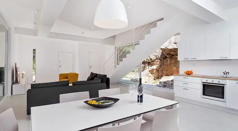 Villa V - private pool, special location & surroundings