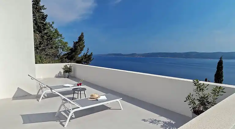 Villa V - private pool, special location & surroundings