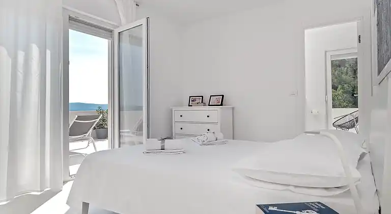 Villa V - private pool, special location & surroundings