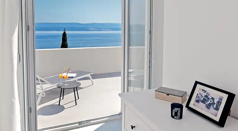 Villa V - private pool, special location & surroundings