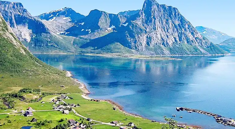 Holiday home in Sifjord