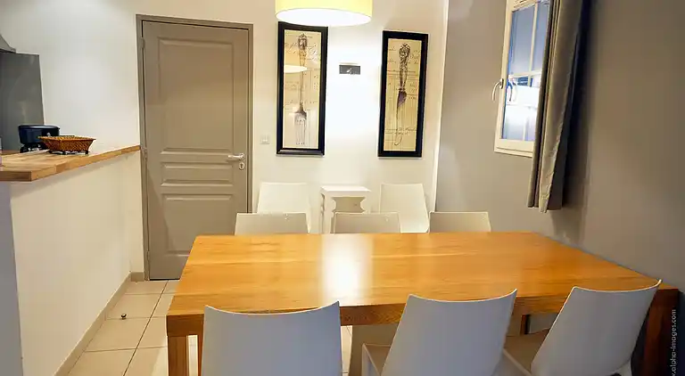 Holiday home in Saint-Saturnin-lès-Apt