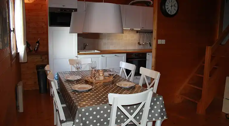 Semesterbostad i Lanobre